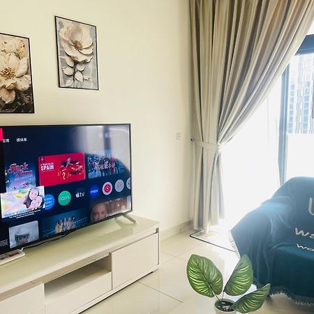 Legoland Jb Aghome Medini 3Room8Pax Bukit Indah Нусаджайя Экстерьер фото