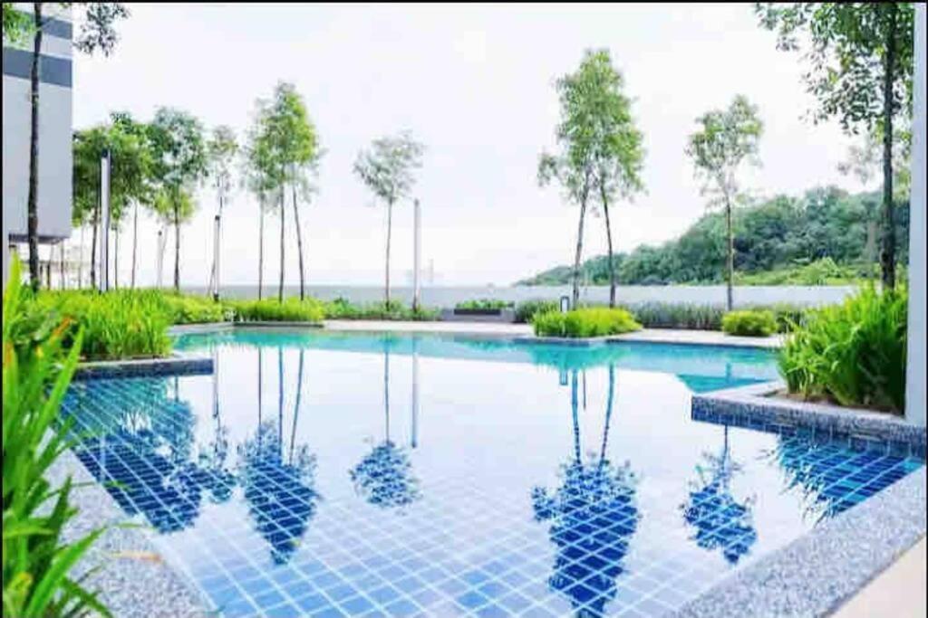 Legoland Jb Aghome Medini 3Room8Pax Bukit Indah Нусаджайя Экстерьер фото