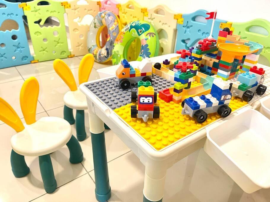 Legoland Jb Aghome Medini 3Room8Pax Bukit Indah Нусаджайя Экстерьер фото